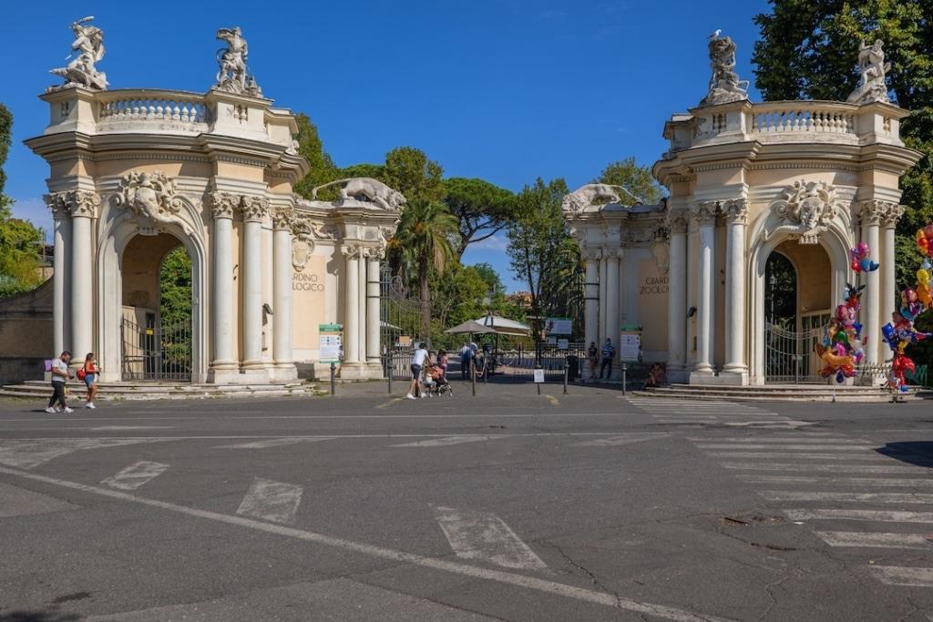 Entrée au zoo de Rome