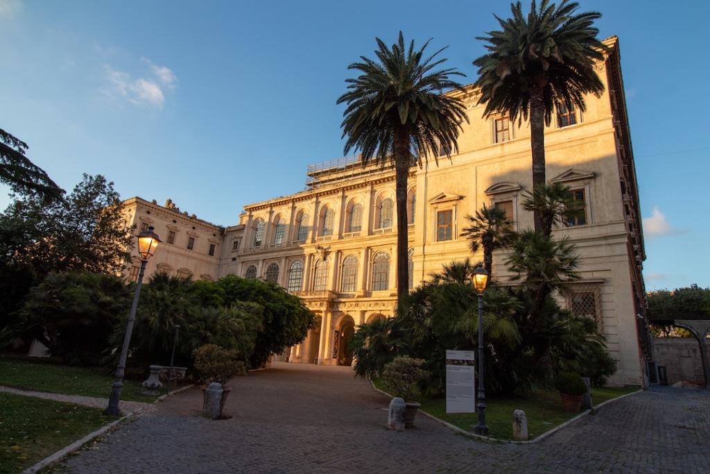 Extérieur du Palais Barberini à Rome