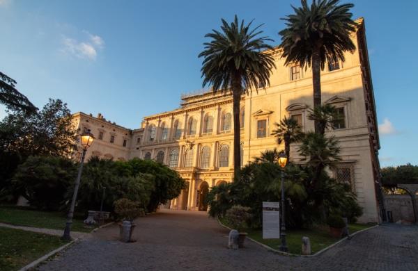 Extérieur du Palais Barberini à Rome