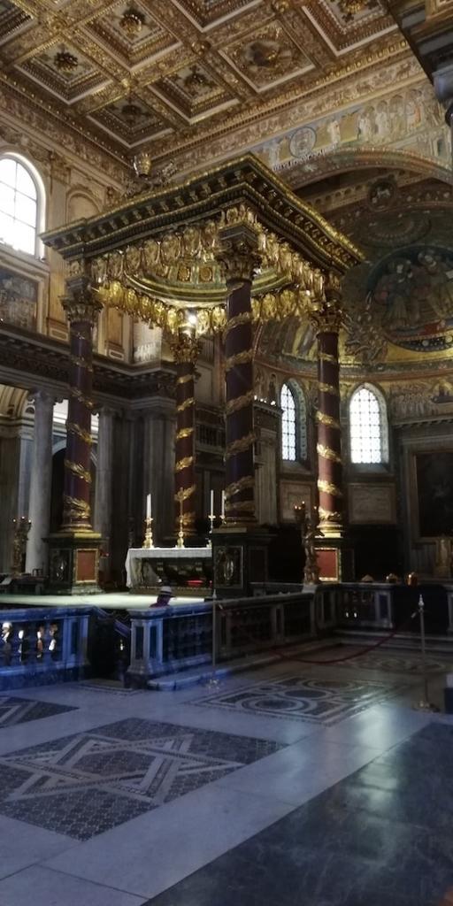 Maitre autel de la Basilique Sainte Marie Majeure à Rome